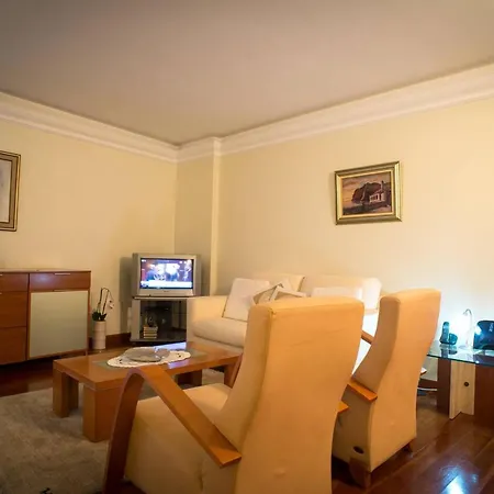 Apartment Accessible - Camara De Lobos - 105 M² - Parking Included *
